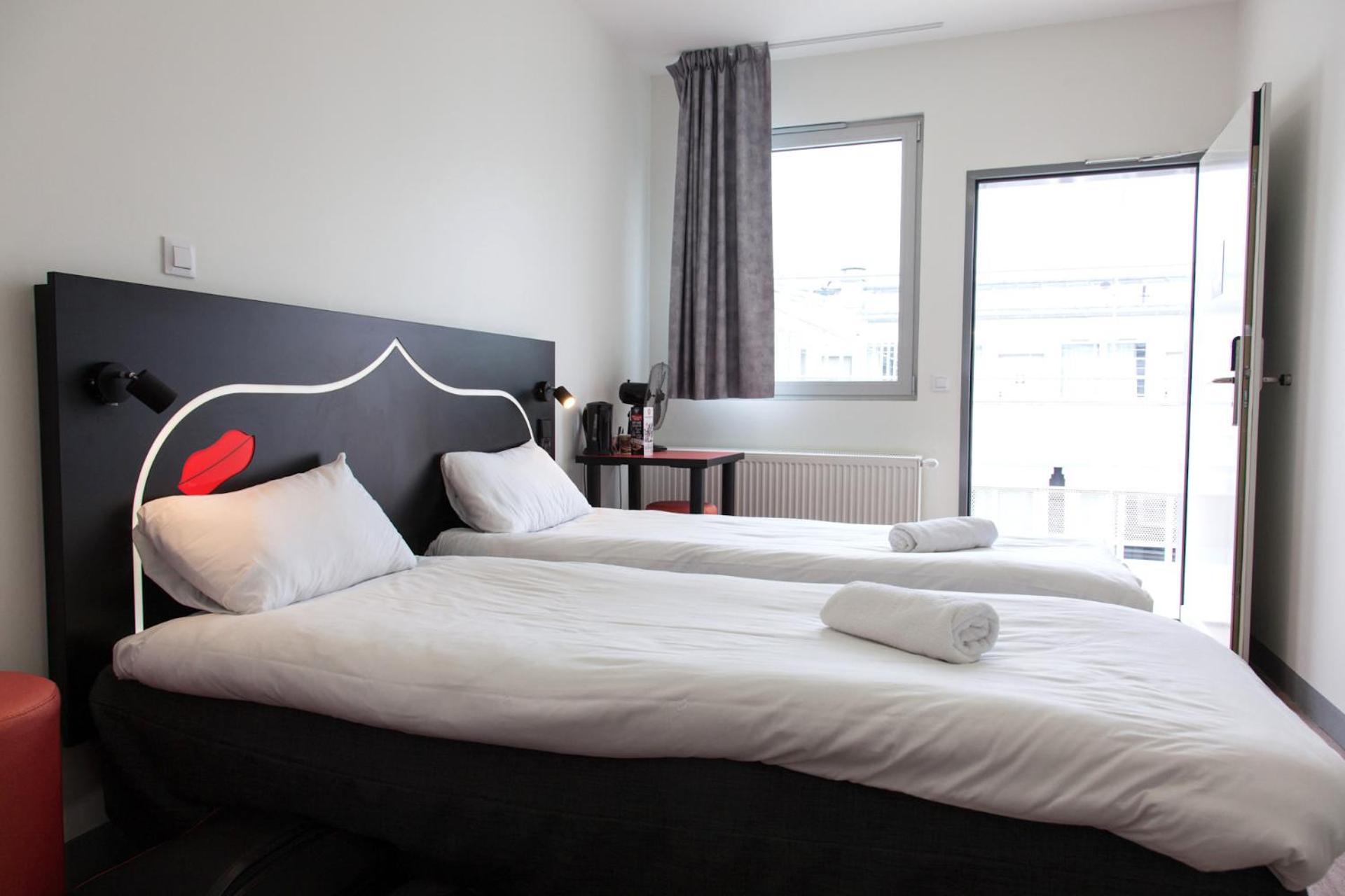 Twin Room with Private Bathroom,790894440:JPEG